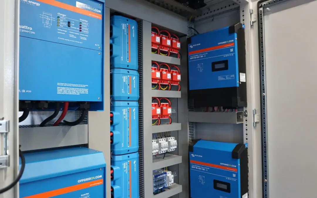 Projekt i montaż trzyfazowej instalacji off-grid Victron Energy o mocy 15kVA i pojemności 51,2 kWh